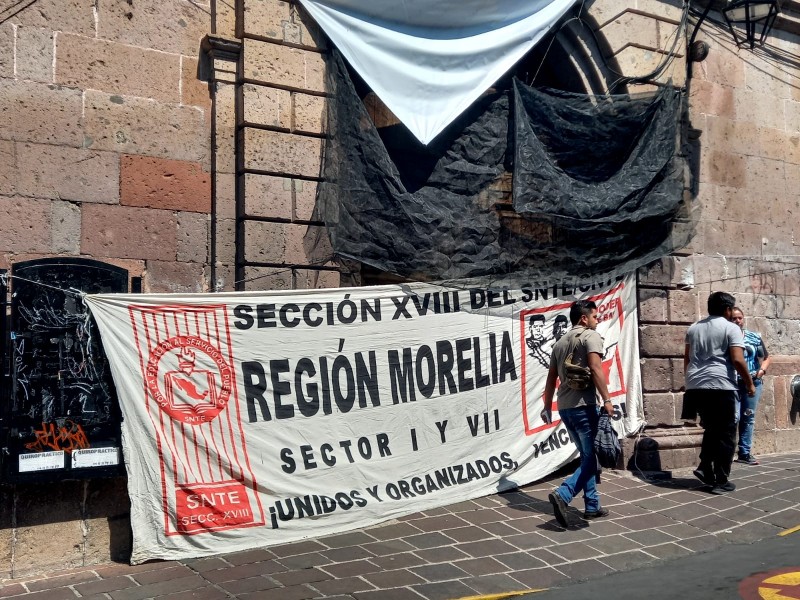 Morelia; suspenden atención en oficinas del SAT por toma