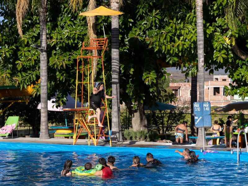 Morelianos aprovechan vacaciones de Semana Santa