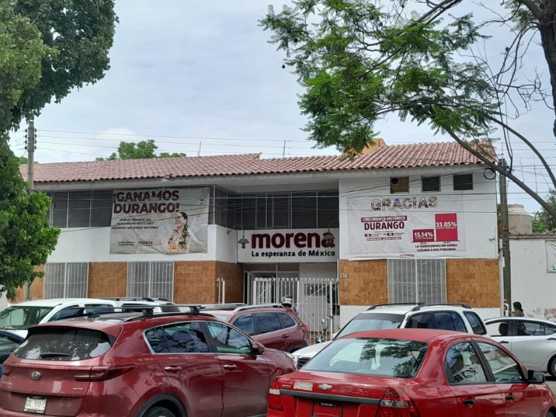 Morena acelera afiliaciones y entrega de credenciales en Durango
