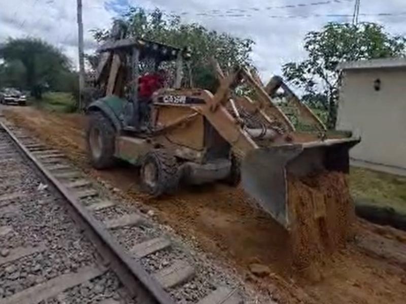 Morena acusa hostigamiento contra habitantes que rehabilitan camino rural en Silao