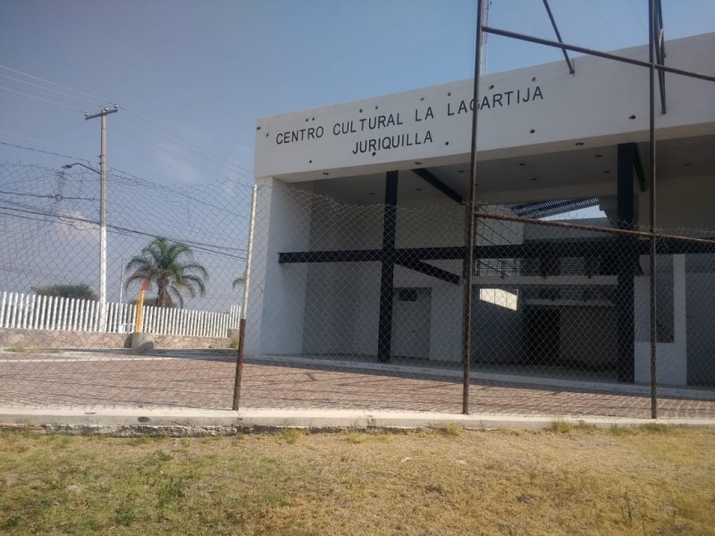 Morena logra compromisos para el centro cultural La Lagartija