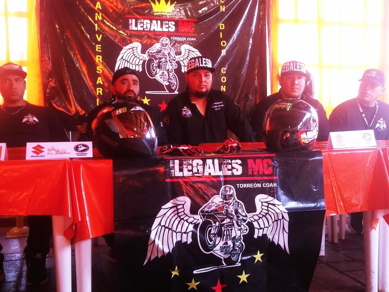 Moto Club Ilegales celebra primer aniversario