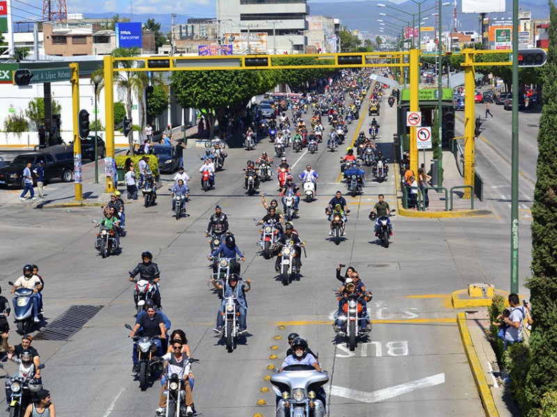 Moto fiesta deja 8 accidentes viales