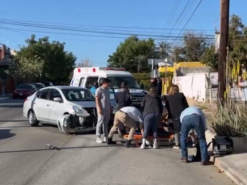 Motociclista lesionado tras choque en colonia Pueblo nuevo