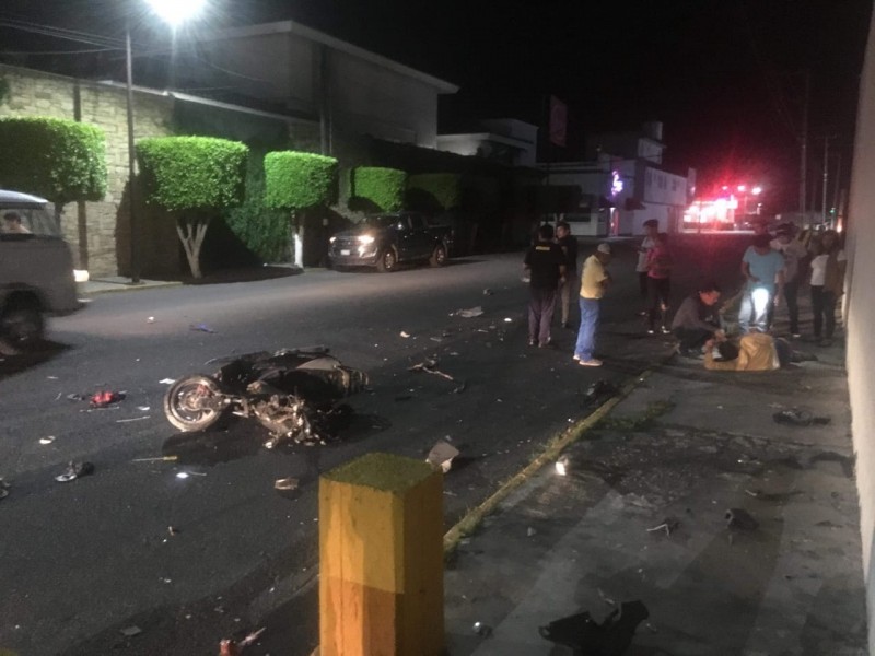 Motociclista resultó gravemente lesionado al ser impactado