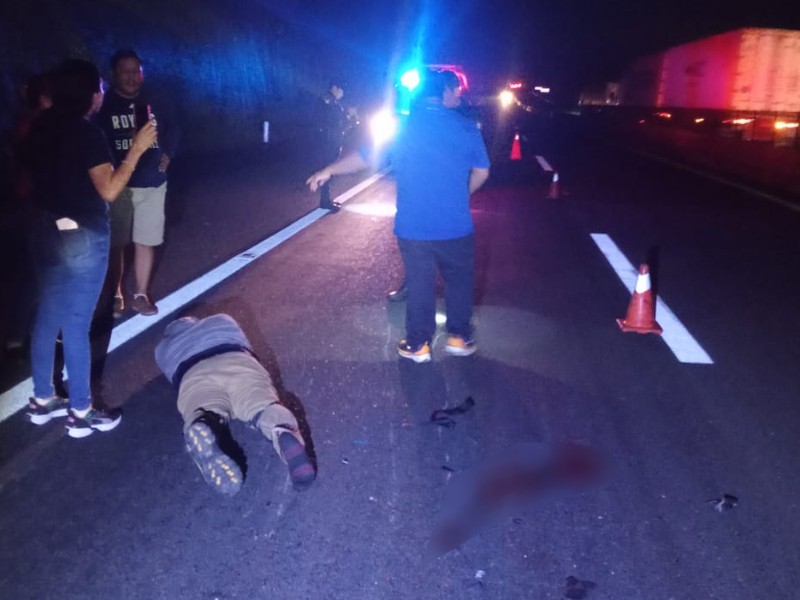 Motociclista sufre accidente en Plan del Río