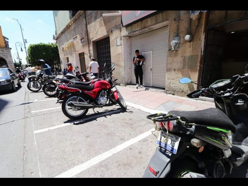 Motociclistas presentan inconformidad contra reforma