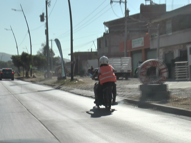 Motos también contaminan con el humo