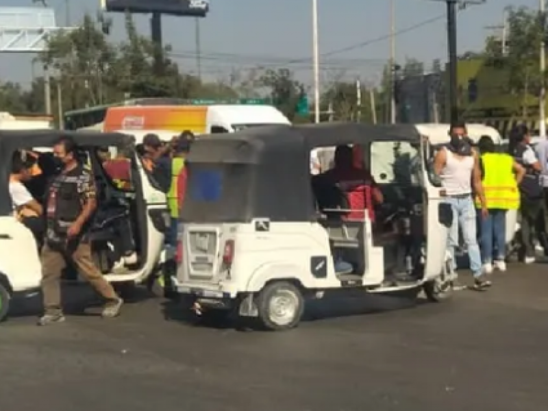 Mototaxistas se manifestaron denunciando desaparición de supervisor de ruta