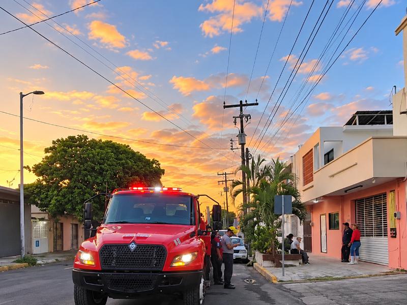 Movilización de emergencia en fábrica de hielo del Centro genera inquietud vecinal