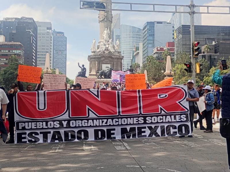 Movimiento indígena marcha en Ciudad de México exigiendo atención