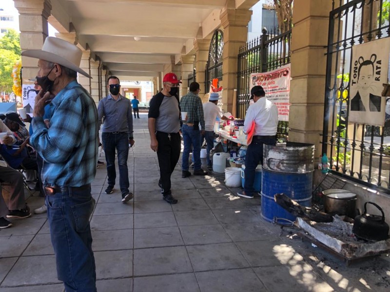 Movimientos de jubilados se solidarizan con pensionados de ayuntamiento