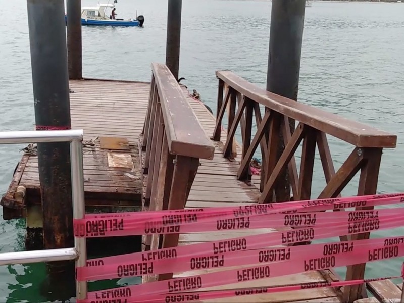 Muelle de Las Gatas sigue inhabilitado, lamentan restauranteros