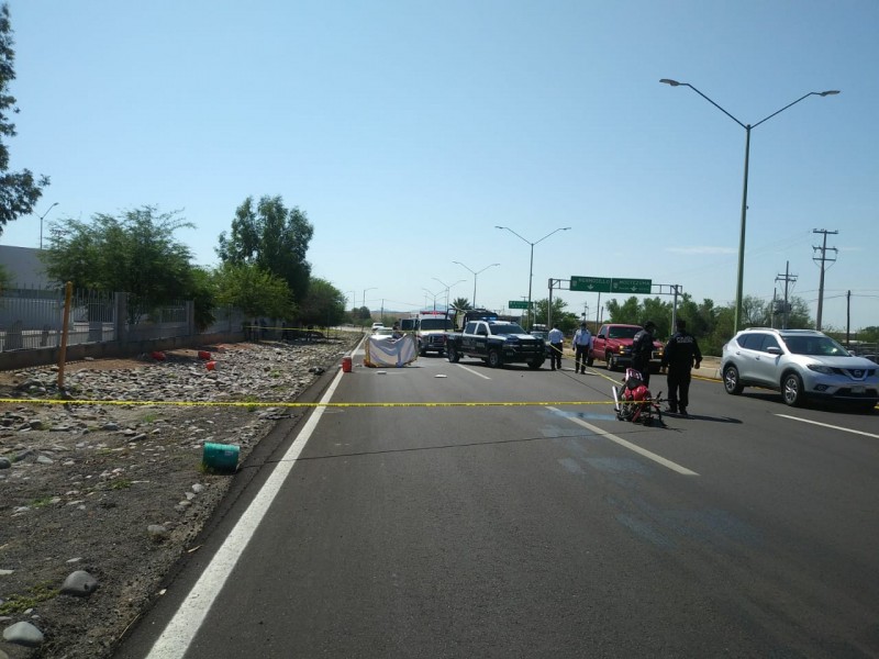 Muere acompañante de motociclista en accidente