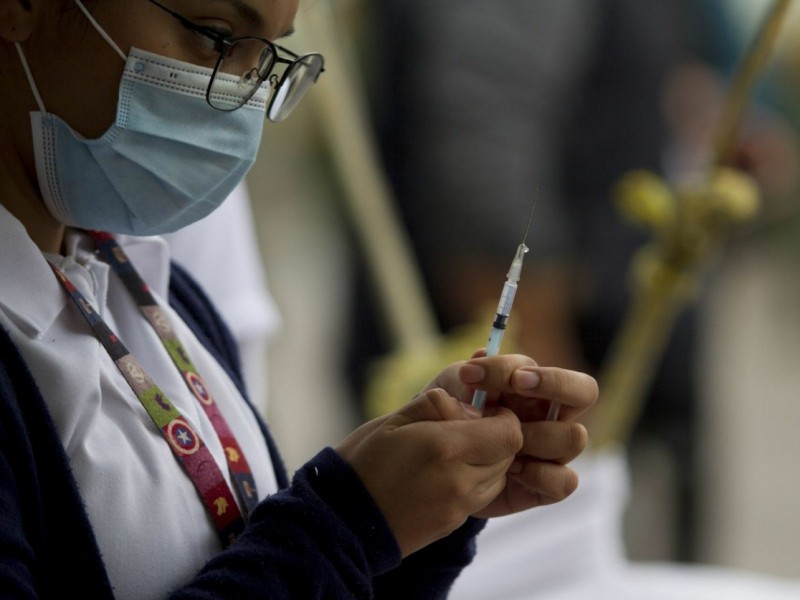 Muere adulto mayor 40 min después de ser vacunado: Guerrero