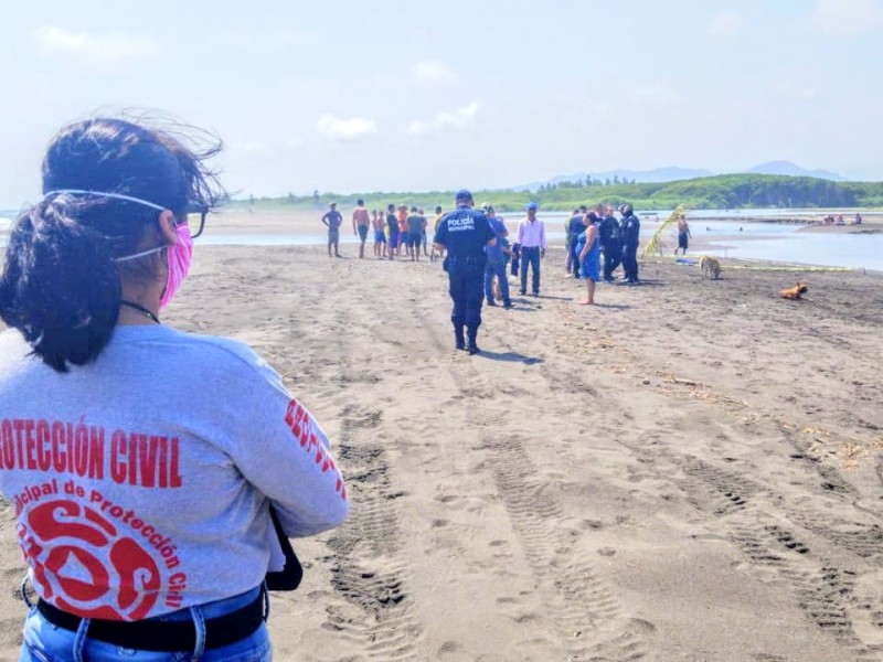 Muere ahogada una niña en playa de Tecomán Colima