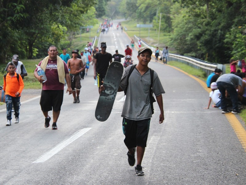 Muere de un balazo cubano de caravana migrante