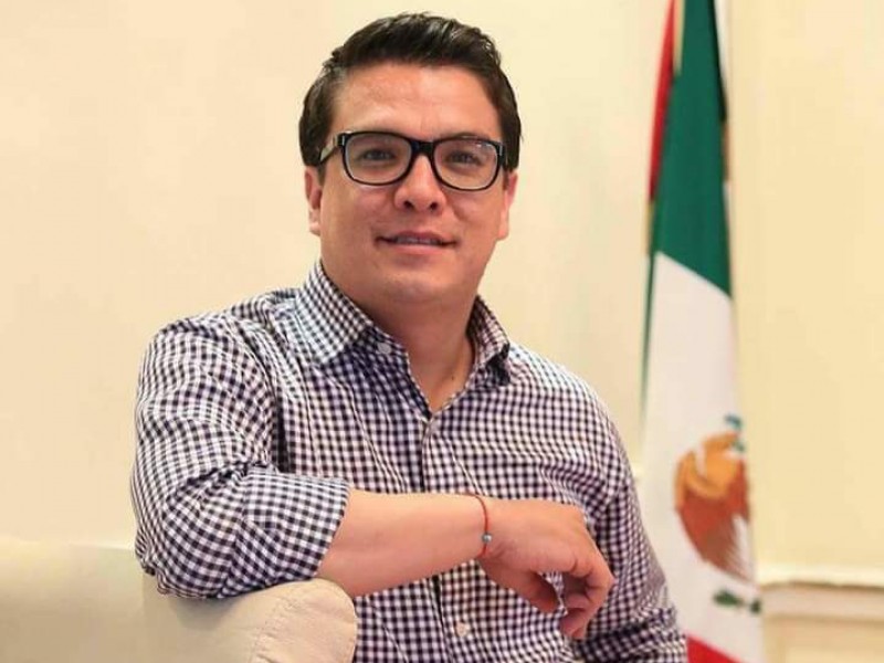 Muere el político poblano, Gerardo Islas Maldonado en España
