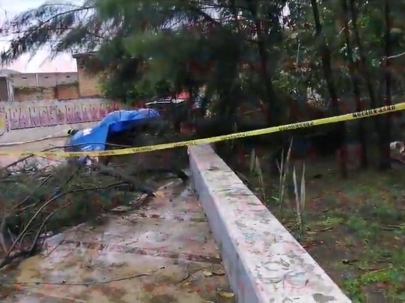 Muere hombre a causa de la fuerte lluvia este domingo