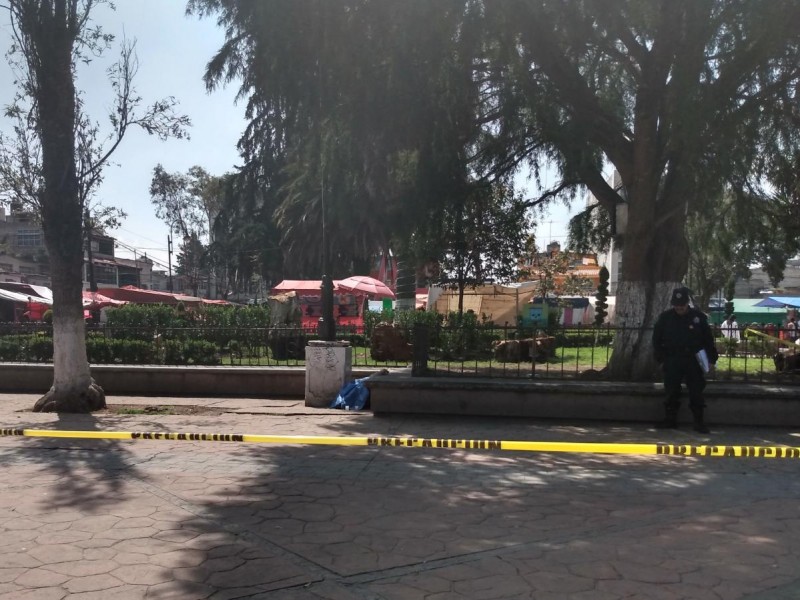 Muere hombre en la explanada de Xonacatlán