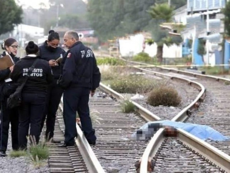 Muere indigente atropellado por tren en San Felipe Hueyotlipan