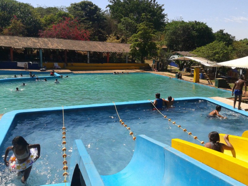 Muere joven ahogado en alberca de Tepic