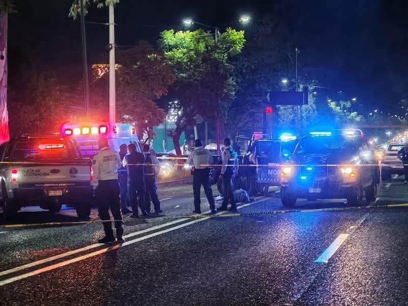 Muere joven atropellada en la Madero Poniente