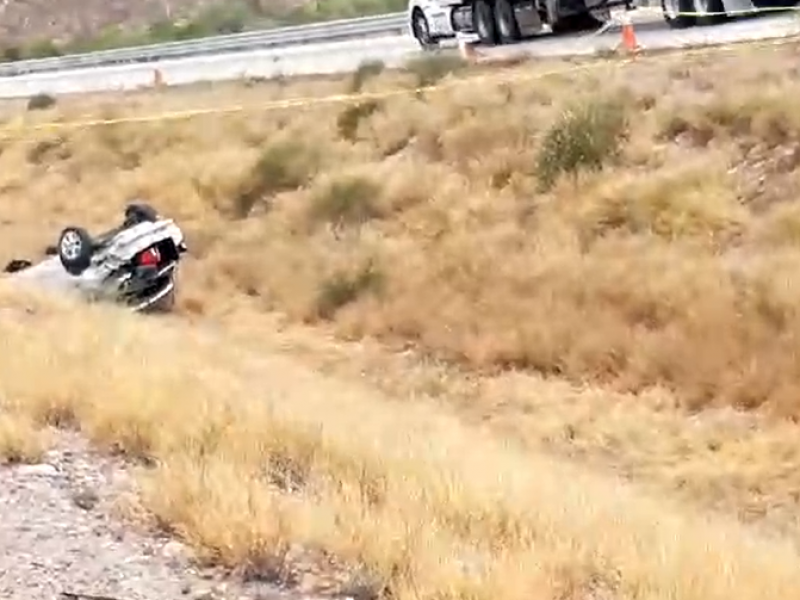 Muere menor de 14 años en accidente carretero en Guaymas