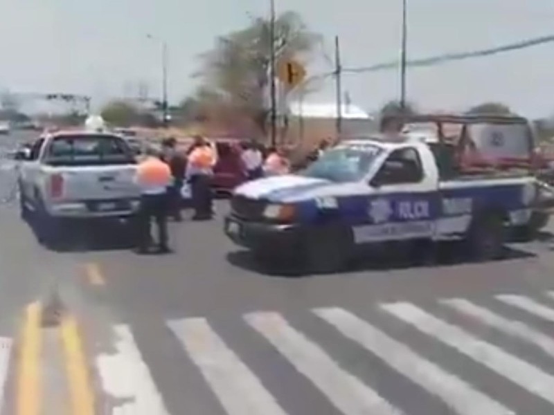 Muere motociclista atropellado en la federal a Izúcar de Matamoros