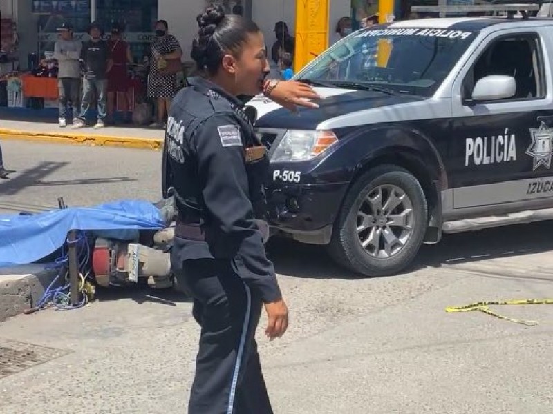 Muere motociclista atropellado por patrulla de Izúcar de Matamoros