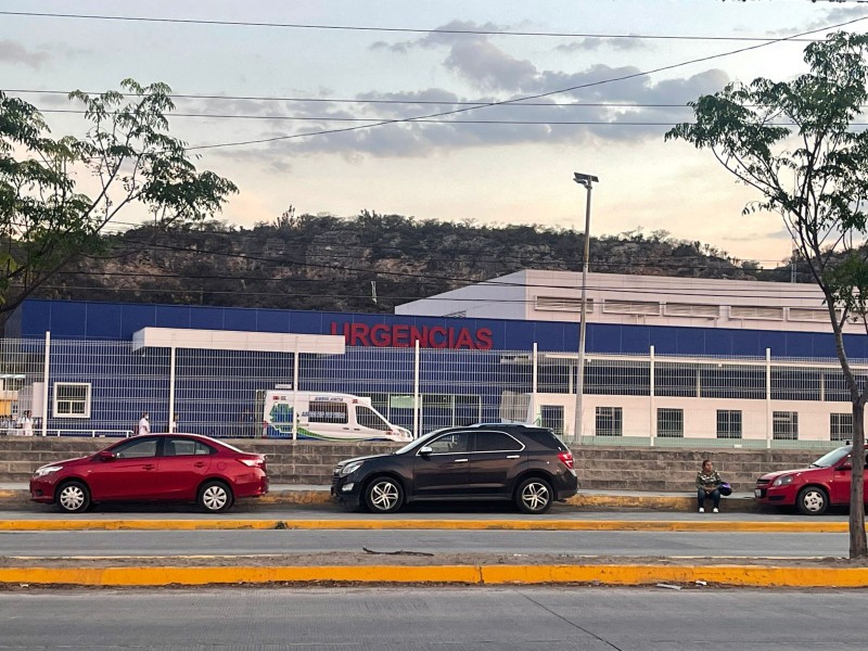 Muere mujer después de dar a luz en clínica
