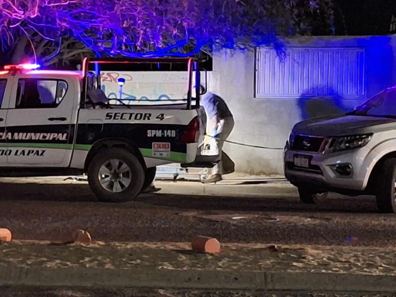 Muere mujer en la vía pública; presunto paro cardiorrespiratorio
