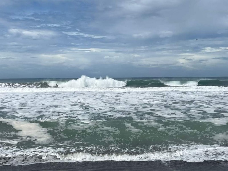 Muere otro adulto en playa El Real, Tecomán
