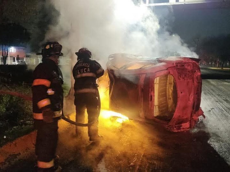 Muere persona calcina tras accidente en Paseo Tollocan