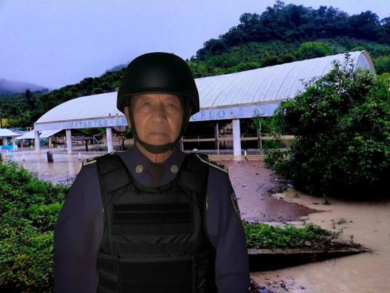 Muere policía municipal de Papantla al intentar rescatar a familias