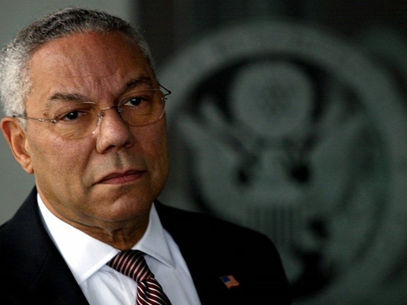 Muere por coronavirus Colin Powell diplomático de EU