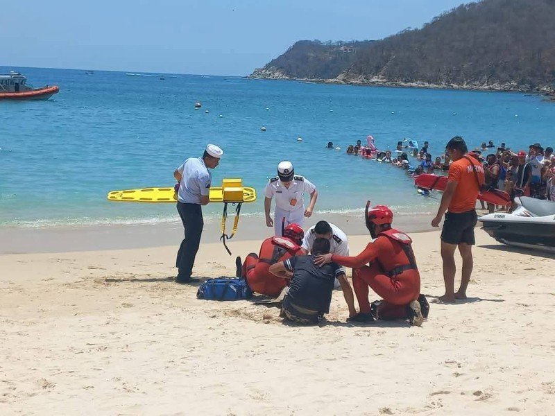 Muere turista en Playa Maguey de Huatulco