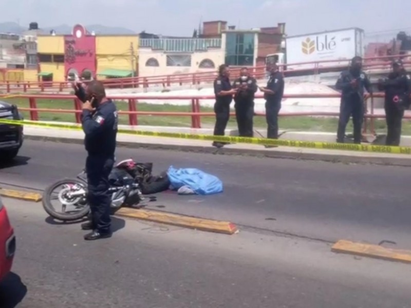 Muere uno al ser atropellado en el Mexibus