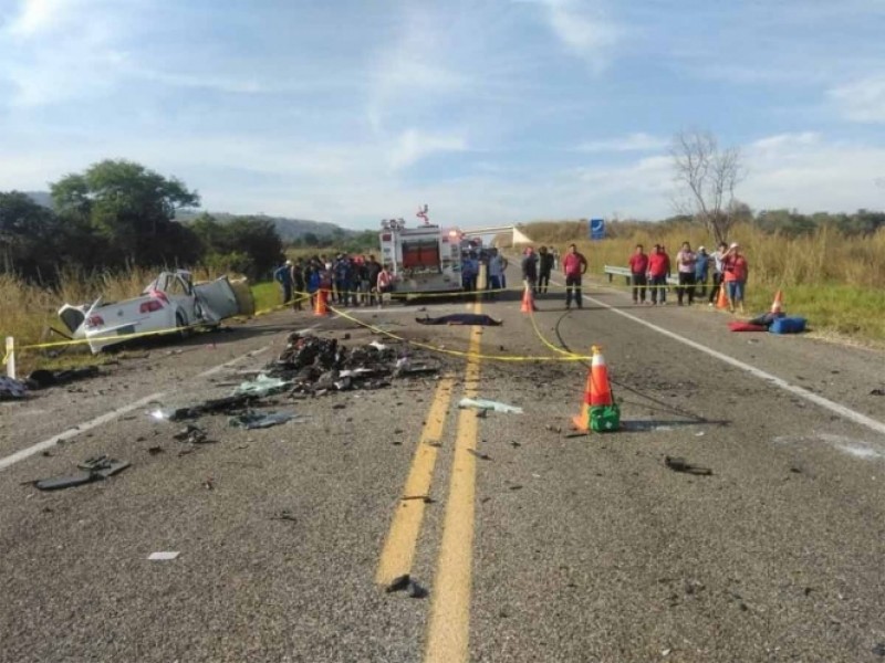 Accidente carretero deja 11 muertos en Chiapas