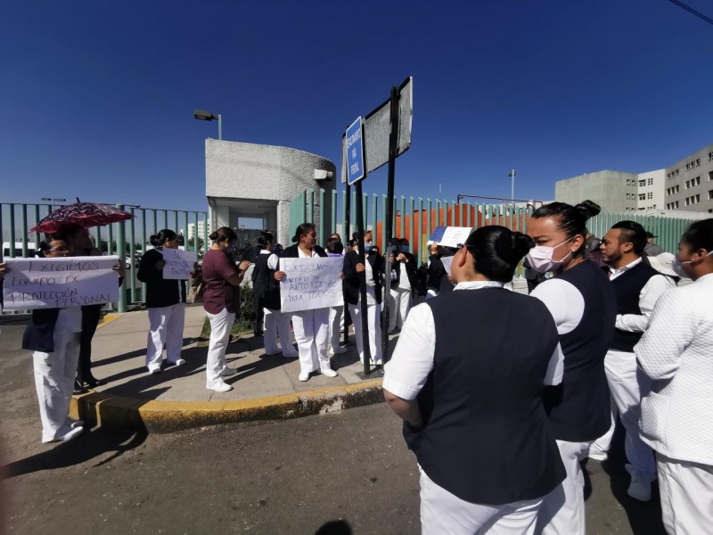 Mueren 14 médicos en Edomex POR covid-19