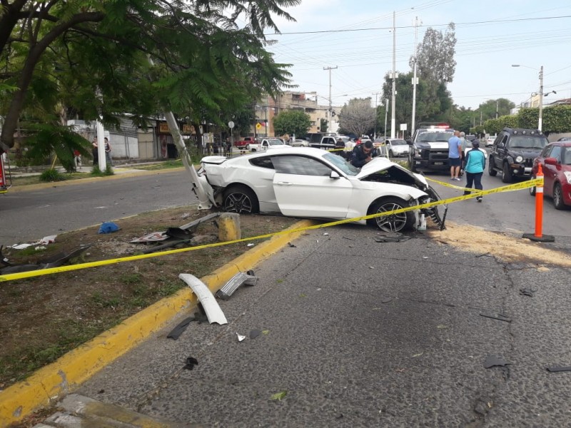 En trágico accidente una pareja pierde la vida