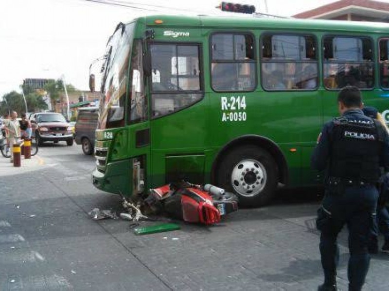 Mueren 25 por accidentes viales con transporte público