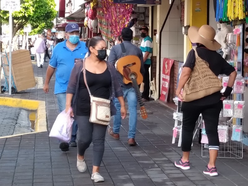 Mueren 3 personas por Covid-19 en últimas horas en Colima