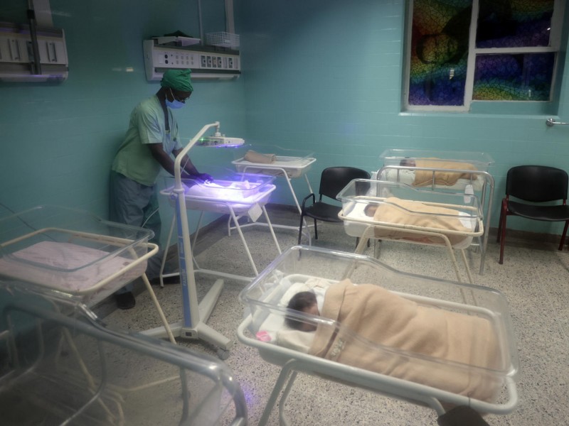 Mueren 8 bebés en Cuba, alerta en el Sistema de Salud
