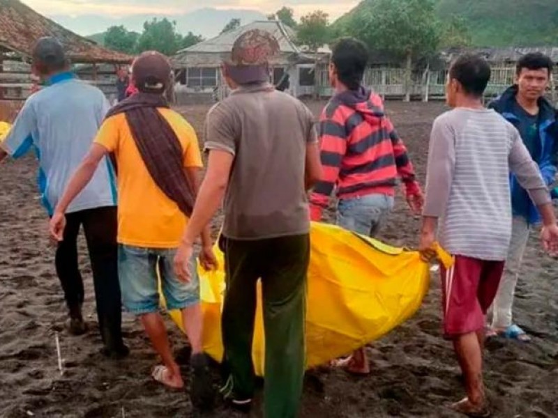 Mueren ahogadas once personas mientras preparaban ritual en Indonesia