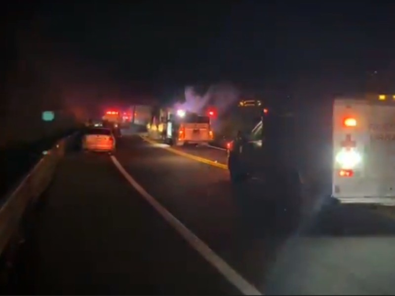 Mueren dos mujeres en accidente en Libramiento Norte de Tepic