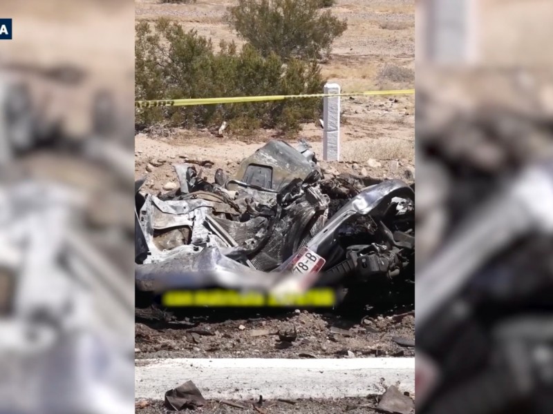 Mueren padre e hijo en brutal choque