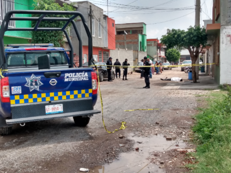 Muertes por covid-19 triplican a los homicidios dolosos de julio