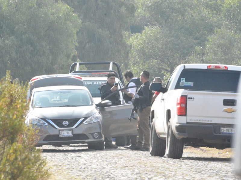 Muertos, armas y vehículos en ceja de Bravo