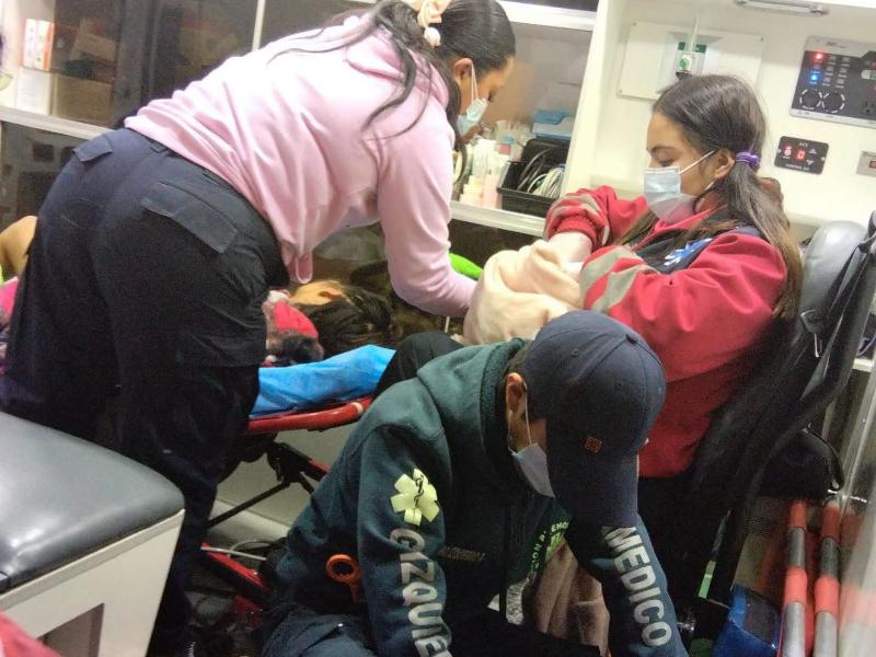Mujer de 22 años da a luz en vía pública en Cuautitlán